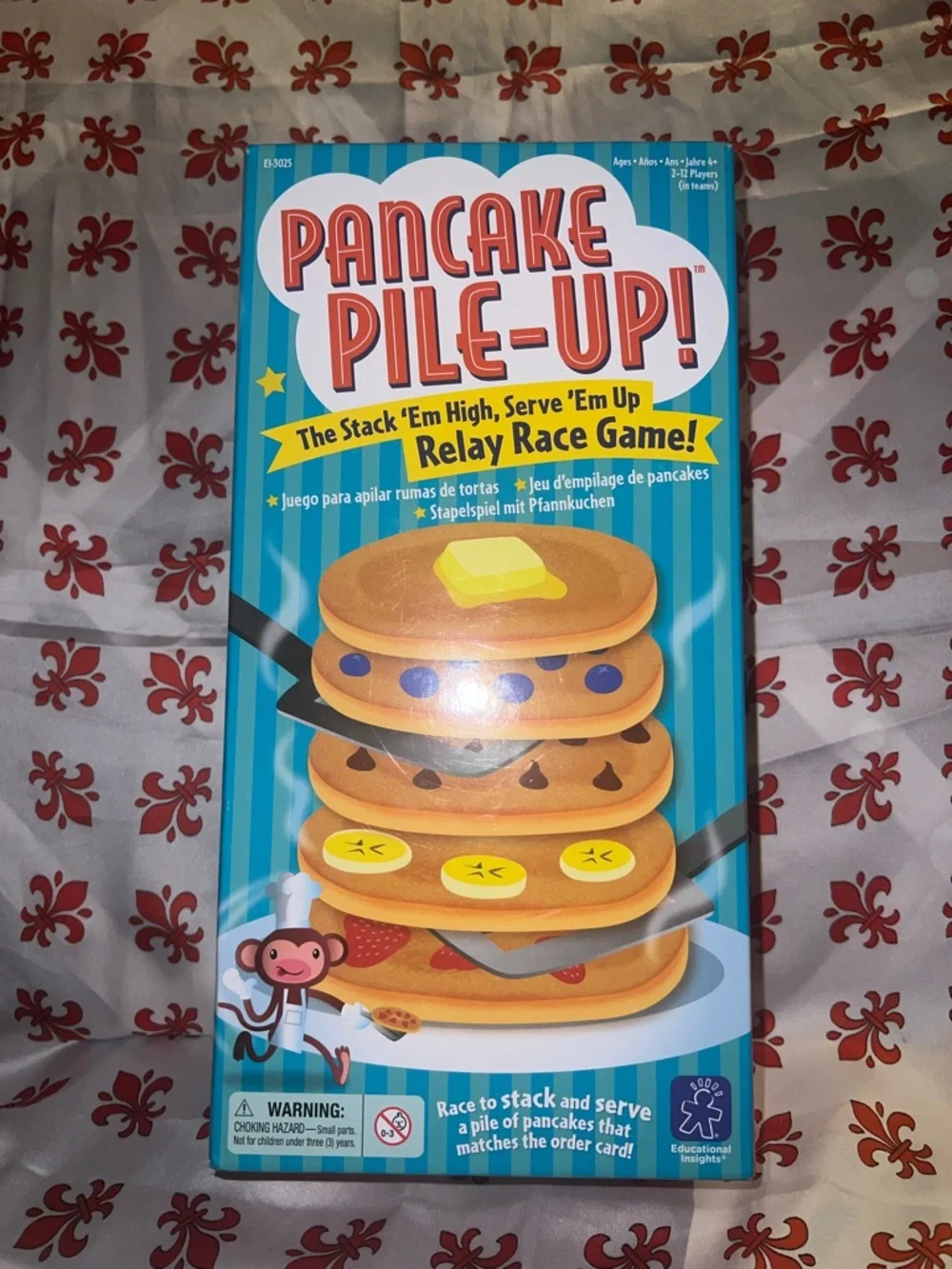 Pancake Pile-Up! Relay Race Game - Blue